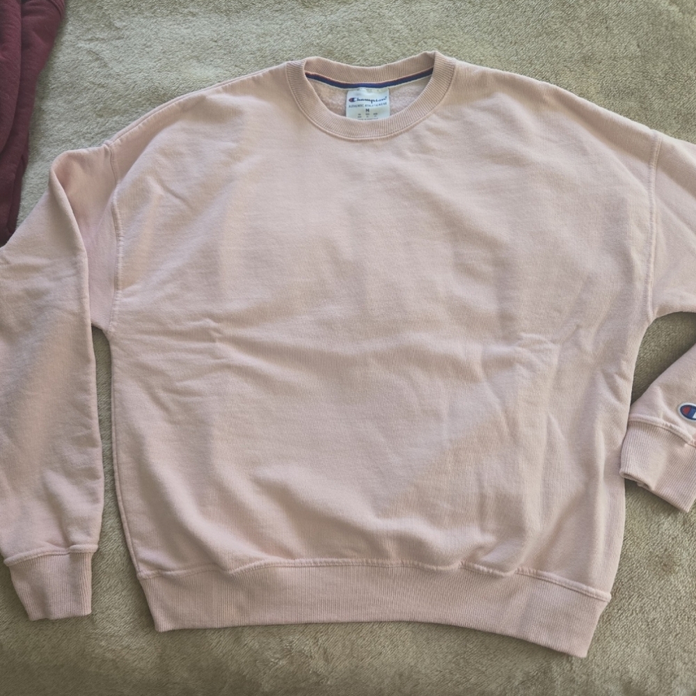 Baby Pink Champion Crewneck Sweatshirt M